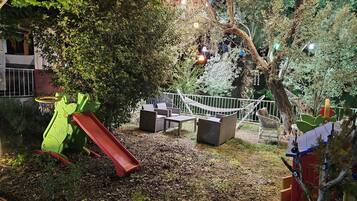 Children’s play area – indoor