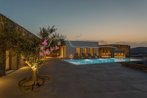 Pool - Villa Analyn (Paros)