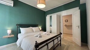 2 habitaciones, escritorio, tabla de planchar con plancha y wifi 
