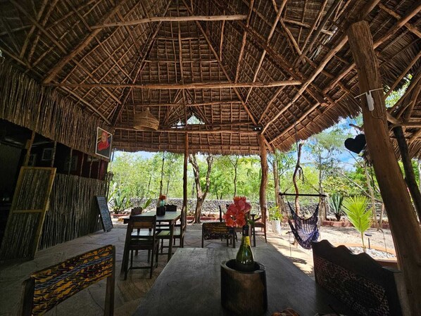 Restaurant - Karibu Maisha Lodge (Kizimkazi)