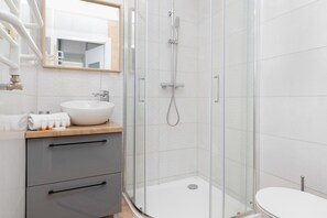 تجهيزات دش، مناشف