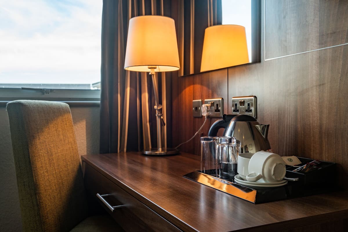 Hypo-allergenic bedding, desk, laptop workspace, free WiFi