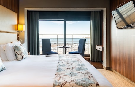 Panoramic Double or Twin Room. Hotel Ambassadeur