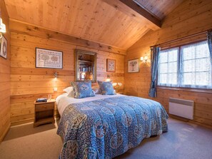 5 bedrooms, desk, free WiFi, bed sheets - Family chalet in Courchevel 1850 with fireplace and hammam (Courchevel)