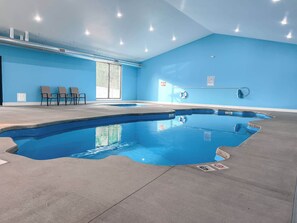 Una piscina techada