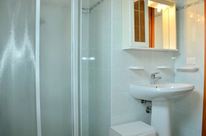 Apartment, 2 Bedrooms, Balcony, City View | Bathroom - For Your Getaway Near the Beach-beahost Rentals (San Michele al Tagliamento)