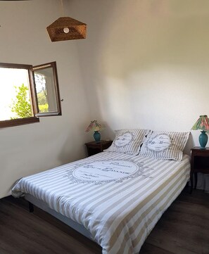 1 Schlafzimmer, Bügeleisen/Bügelbrett, Reisekinderbett, WLAN