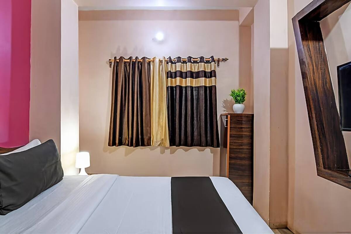 Habitación Deluxe doble, vistas a la ciudad | Wifi gratis y ropa de cama