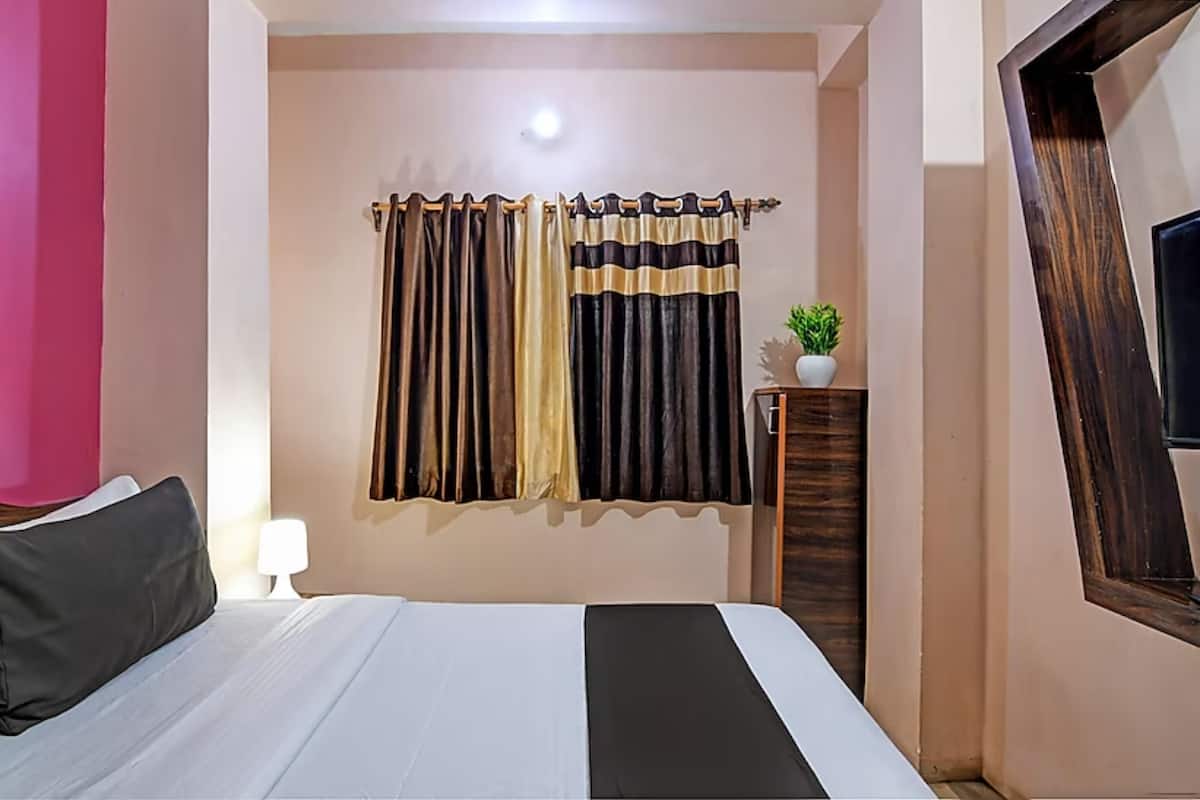 Deluxe Double Room, City View