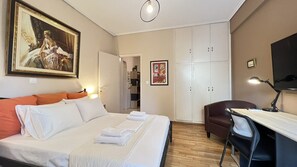 1 chambre, fer et planche à repasser, Wi-Fi, draps fournis