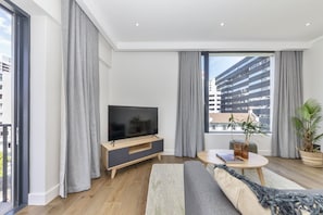 Studio, 1 slaapkamer, balkon, uitzicht op de stad | Kamervoorziening