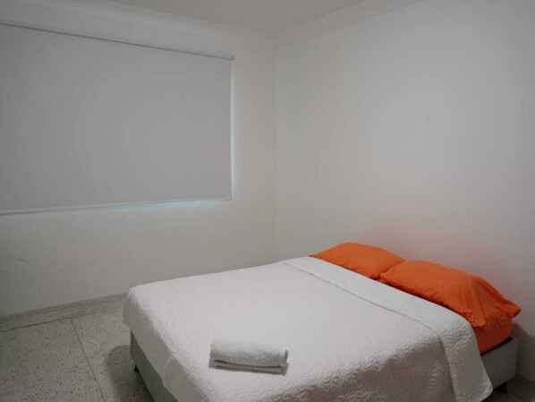 1 makuuhuone, silitysrauta/-lauta, ilmainen Wi-Fi, vuodevaatteet