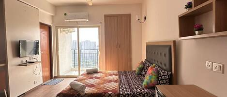 1 bedroom, WiFi, bed sheets