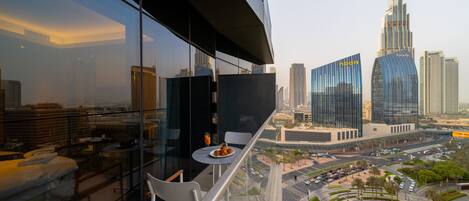 Luxury-Apartment, 2 Schlafzimmer, Nichtraucher, Stadtblick | Balkon