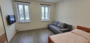 1 quarto, ferros/tábuas de passar roupa, Wi-Fi, roupa de cama