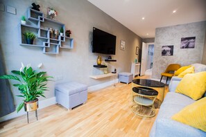 4 dormitoris, escriptori i wifi gratuïta 