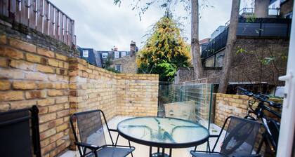 Luxury Fulham 3 bedroom Garden House