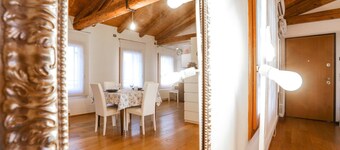 Casa Fiera a pocos pasos del centro con aparcamiento
