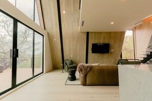 TV - NEW | The Pedernales A-Frame (Fredericksburg)