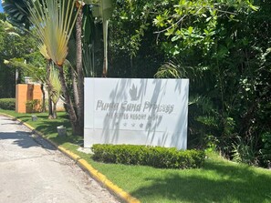 Apartment | Property grounds - Beautiful 2-bed Apartment in Punta Cana (Punta Cana)