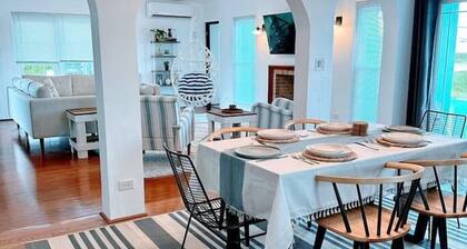 Large Apartment for Big Groups in the Center of Bermuda!