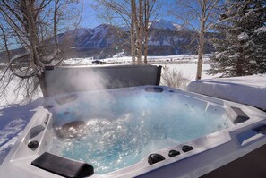 室外 SPA 浴缸