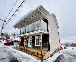 Exterior - 564A Le Refuge Spa Riviere (Saint-Léon-de-Standon)