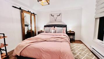 2 間睡房、書桌、Wi-Fi