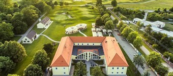 Klaudia's Hotel & Restaurant 