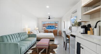 Newly Remodeled Studio | Minutes from Old Town