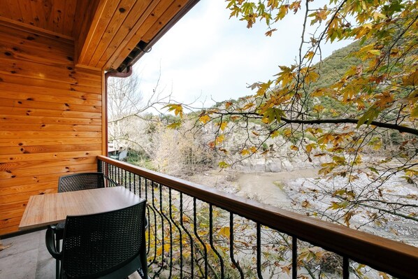 Standard Double Room, River View | Balcony - Bağdat Resort Otel (Karamürsel)