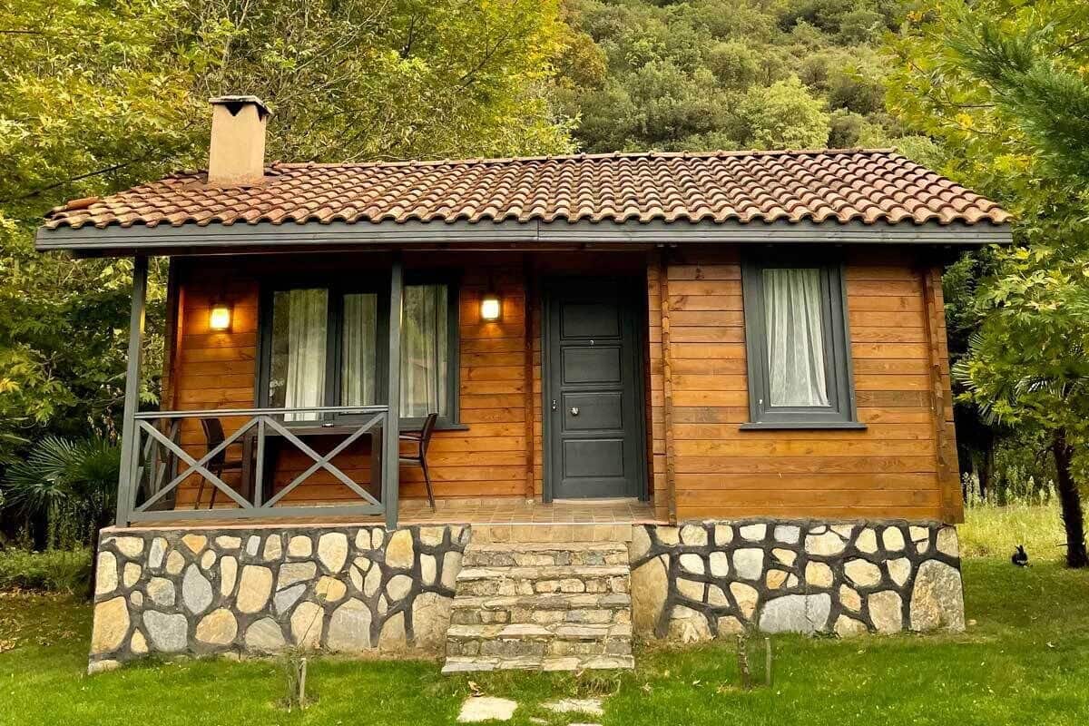 Superior Bungalow | 2 bedrooms, premium bedding, minibar, desk