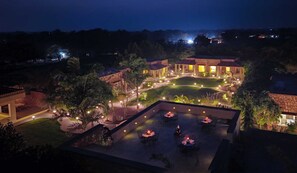 Front of property – evening/night - Aranya Vilas, Ranthambhore (Sawai Madhopur)