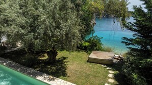Pool - Villa Trianda, a true gem just 27 steps from the beach! (Sivota)