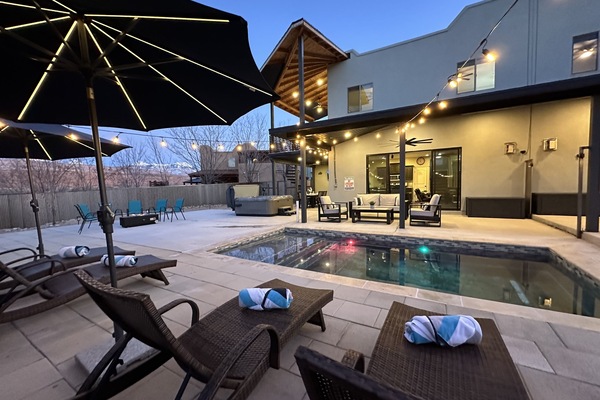 Et oppvarmet basseng