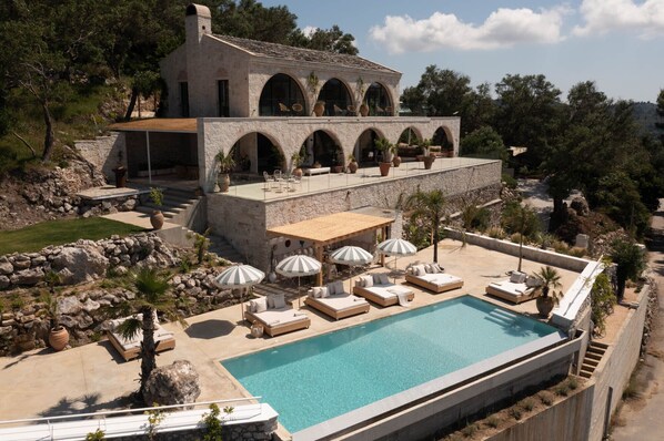 Pool - Cecilia estate, a splendid combination of old-world romance meets modern design. (Korfu)