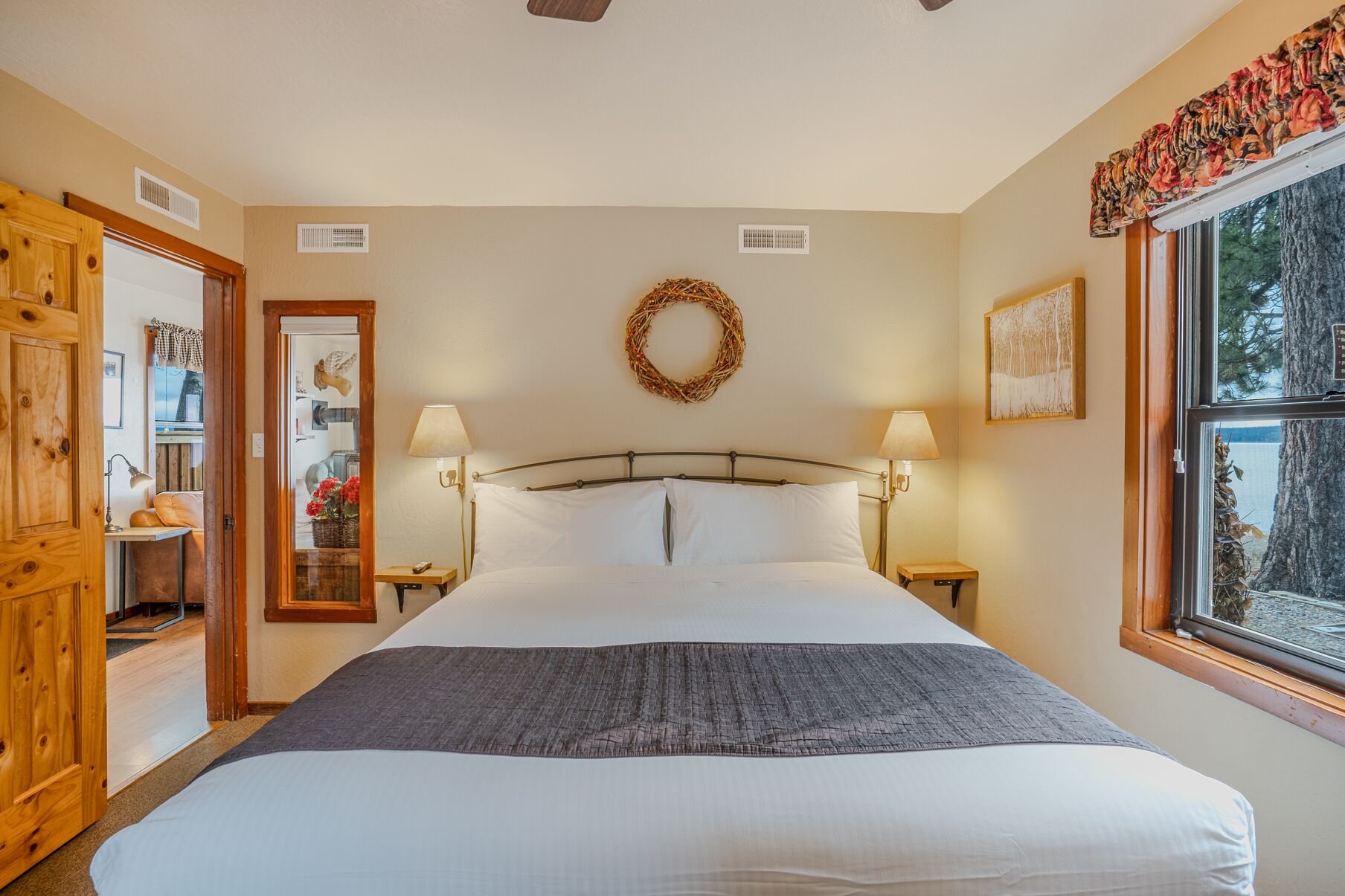 1 bedroom, free WiFi, bed sheets