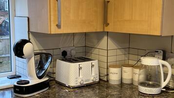 Apartment | Private kitchen | Fridge, microwave, oven, stovetop