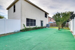 Interior - Charming Mcallen Rental Home w/ Private Backyard! (McAllen)