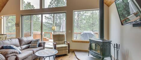 House (3 Bedrooms) | Front of property