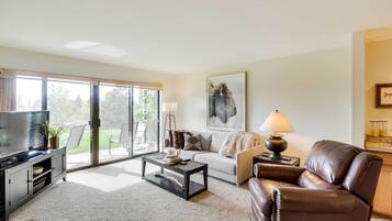 ุงูู
ูุดุฃุฉ ู
ู ุงูุฏุงุฎู