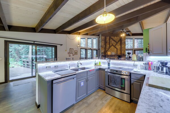 House (3 Bedrooms) | Interior - Mid-century Cabin: Creekside, Easy Access to I-70 (Dumont)