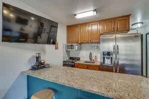Interior - Seasonal Pool & Private Deck: Lake Ozark Getaway (Lake Ozark)