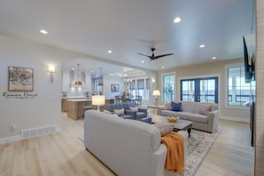 House (3 Bedrooms) | Interior - Red Lodge Home w/ Private Hot Tub & Fire Pit! (Red Lodge)