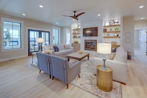 House (3 Bedrooms) | Interior - Red Lodge Home w/ Private Hot Tub & Fire Pit! (Red Lodge)