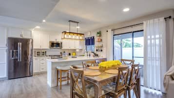 Appartamento (3 Bedrooms) | Interni