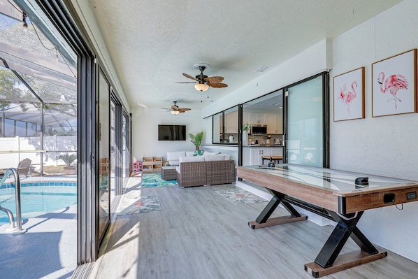 House (3 Bedrooms) | Interior - Apollo Beach Oasis: Lanai + Heated Pool! (Apollo Beach)