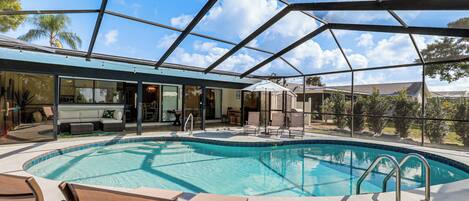 House (3 Bedrooms) | Front of property