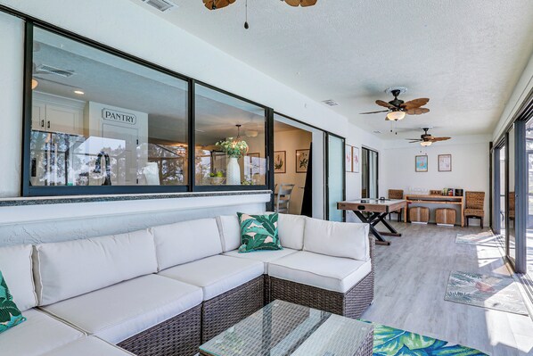 House (3 Bedrooms) | Interior - Apollo Beach Oasis: Lanai + Heated Pool! (Apollo Beach)