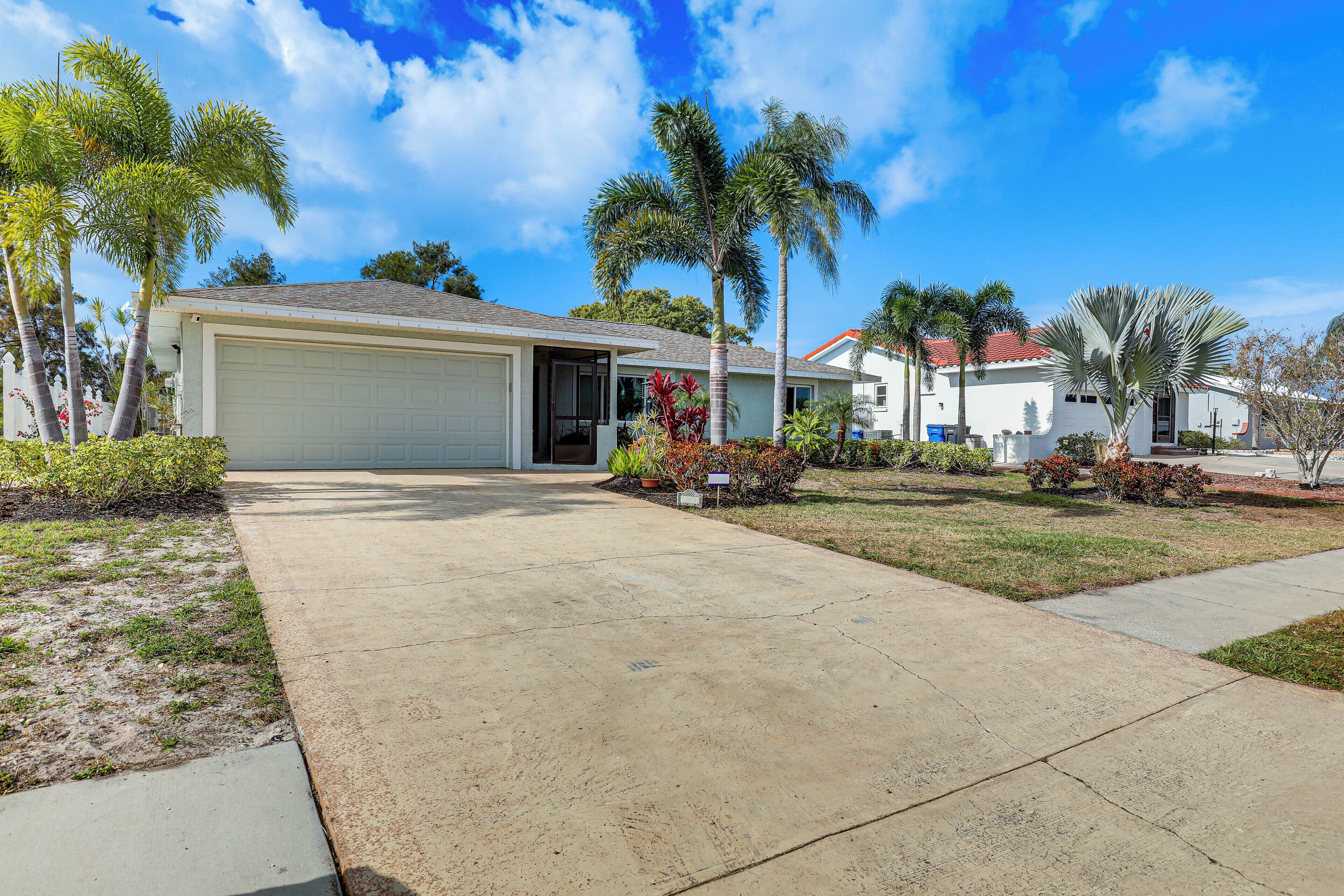 單棟房屋 (3 Bedrooms) | 內部